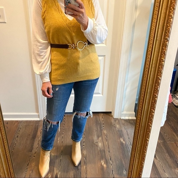 Italian pure wool yellow vest cableknit V-neck trim sleeveless sweater STEFANEL - Picture 2 of 9